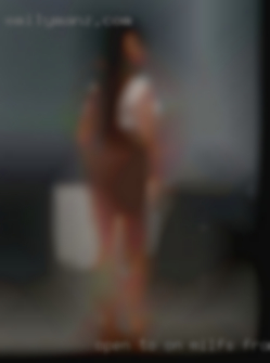 Open to on going milfs from Scotland fwb and hookups!